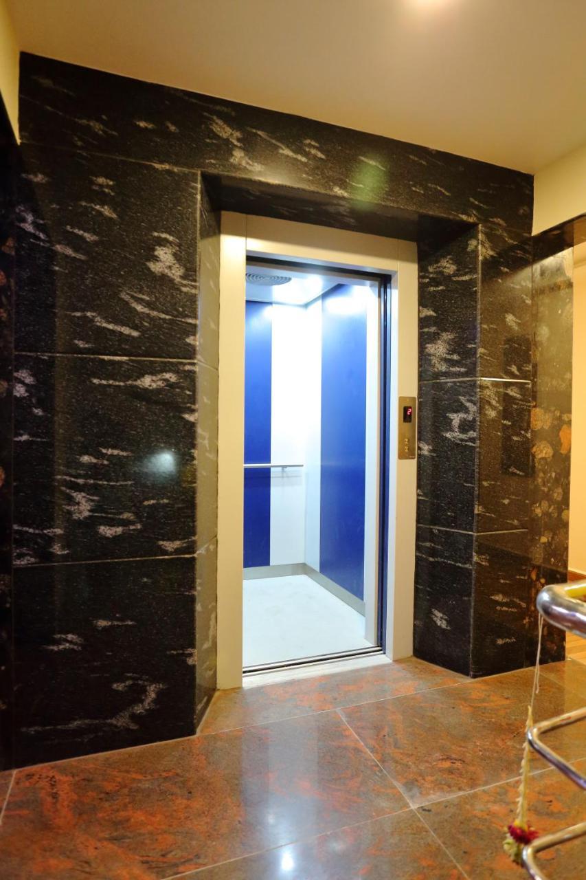 Vedha Residency Hotel Tiruvannamalai Exterior photo